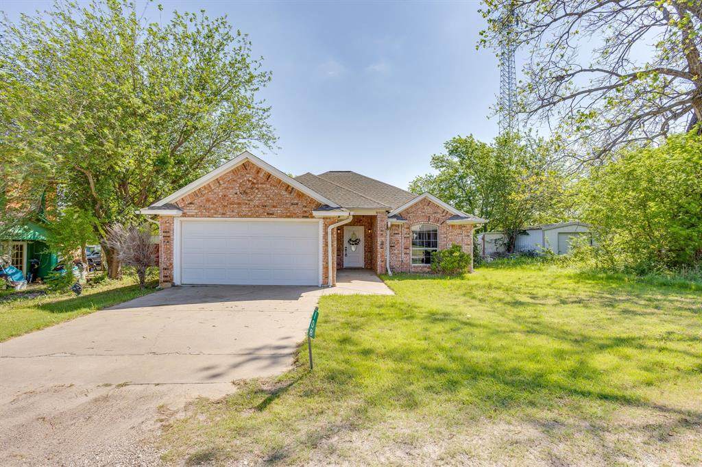 108 Douglas Street - Photo 1