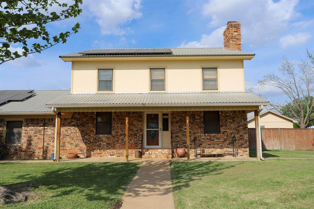 303 David Davis Drive - Photo 1