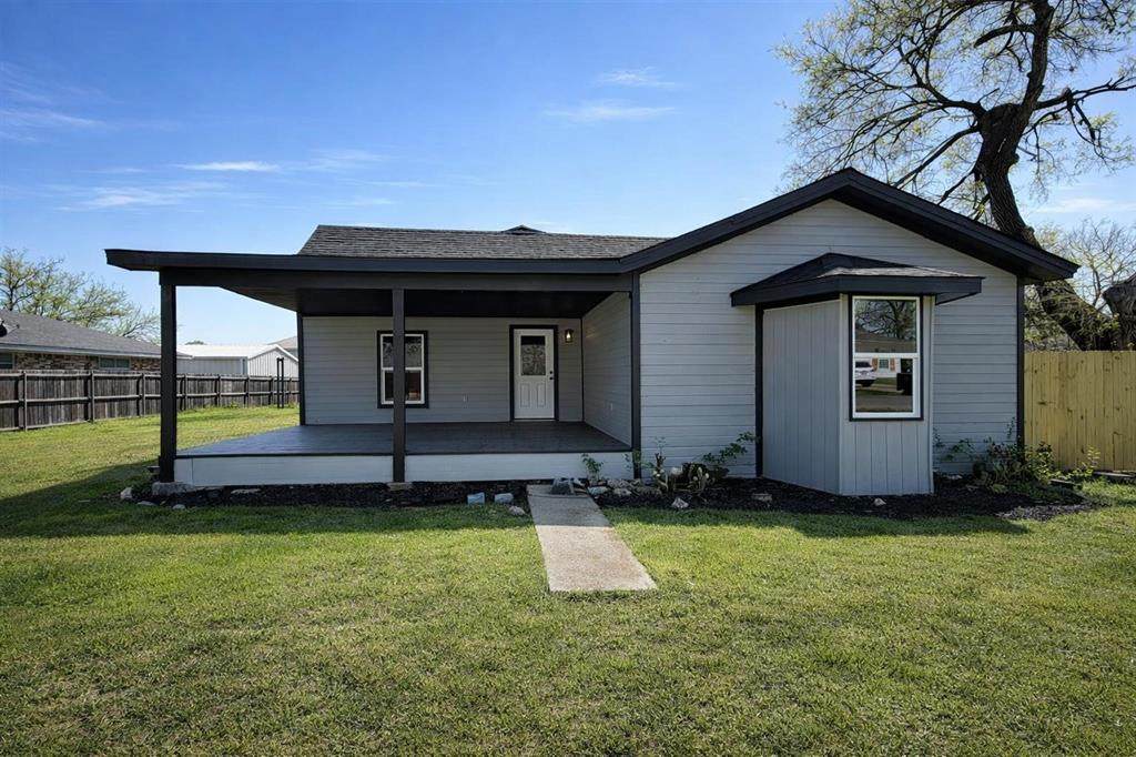 469 Fulton Street - Photo 1