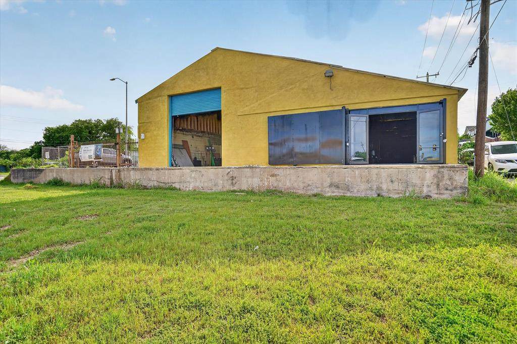 2025 Rosedale Street - Photo 1
