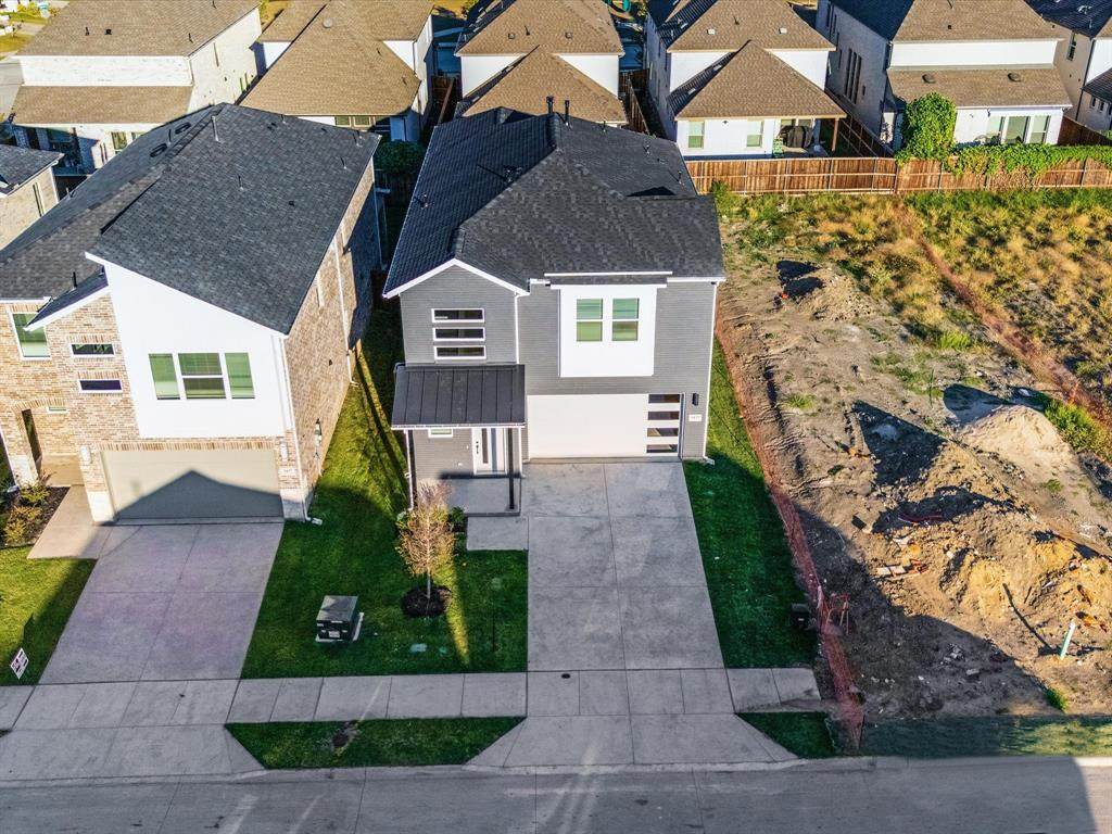 1433 Imperial Avenue - Photo 1