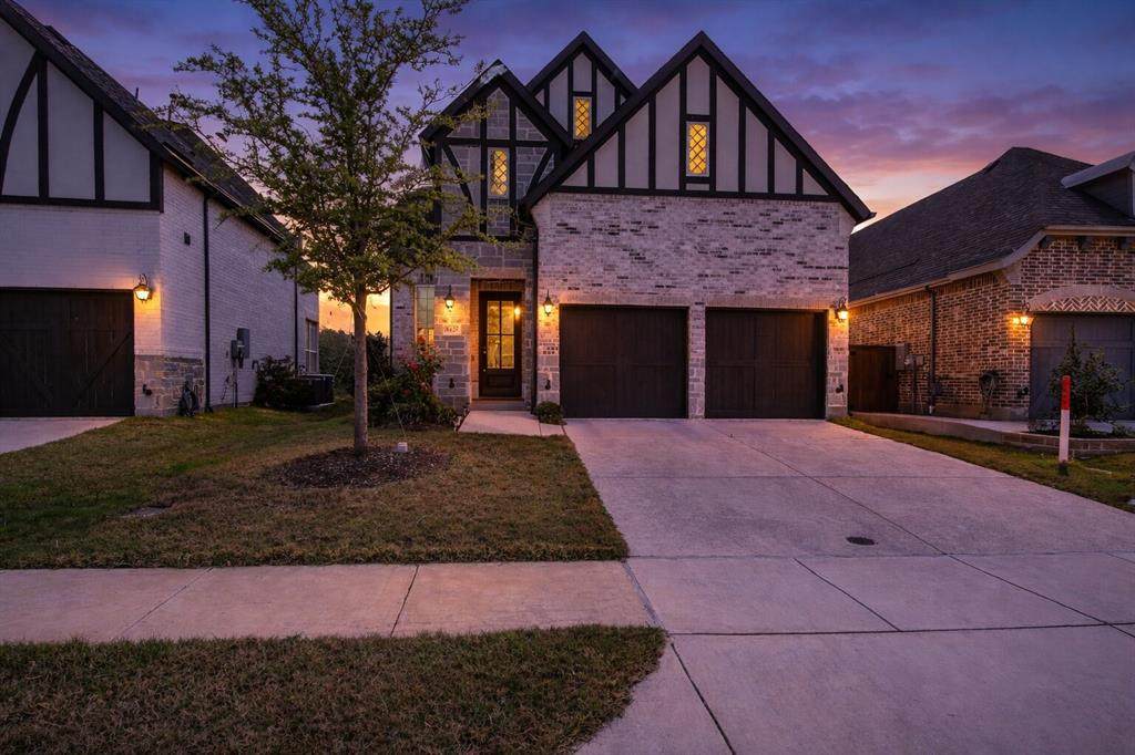 8425 Colburn - Photo 1