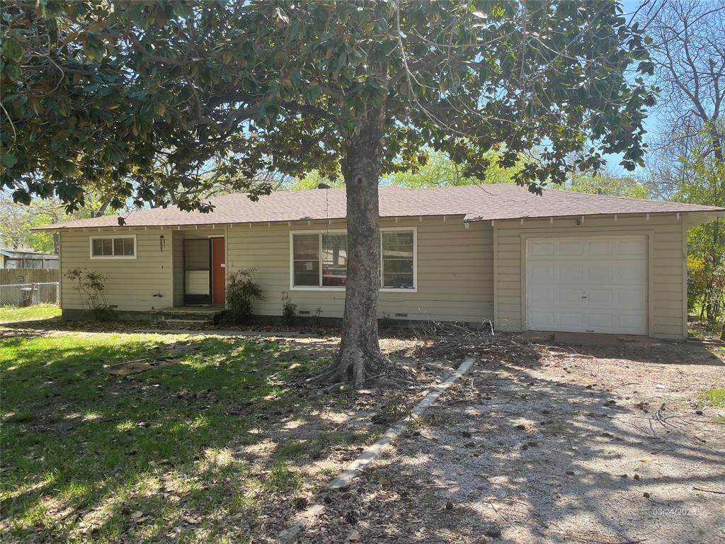 1100 Poe Street - Photo 1