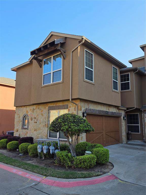 7305 Venice Drive - Photo 1