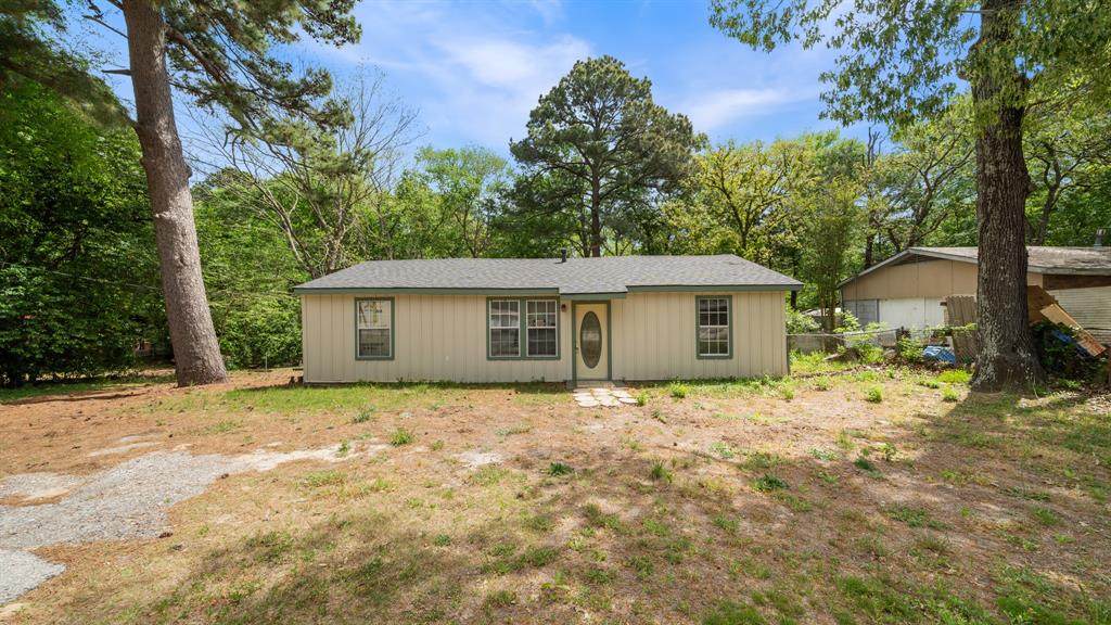 901 Cayuga Drive - Photo 1