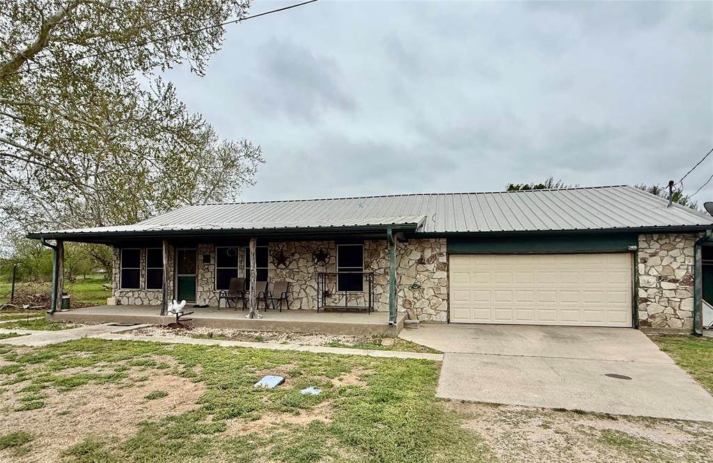 555 Allen Street - Photo 1