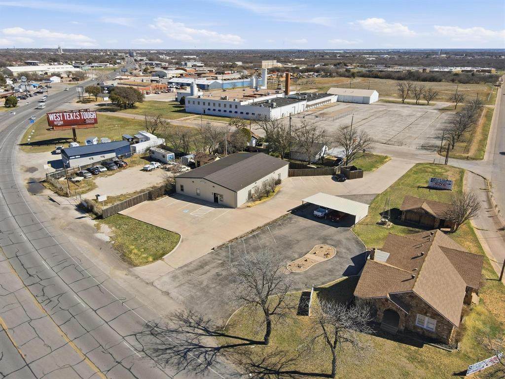 2769 Treadaway Boulevard - Photo 1