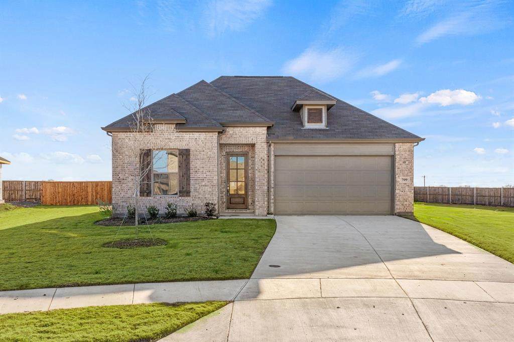 1423 Golden Meadow Drive - Photo 1