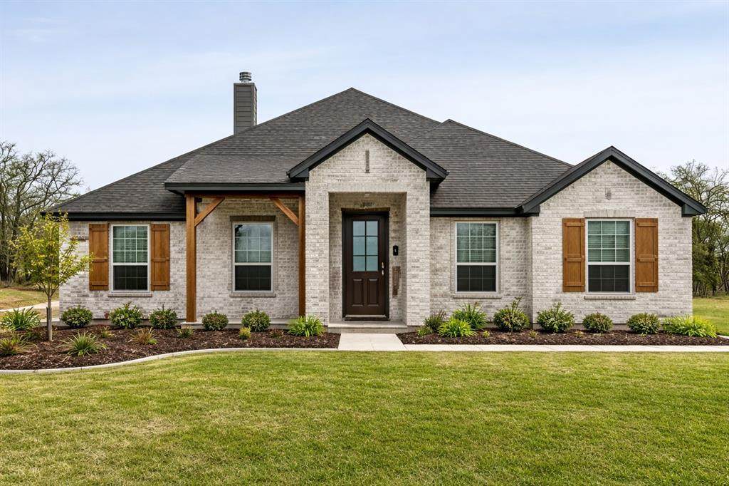 145 Loveta Lane - Photo 1
