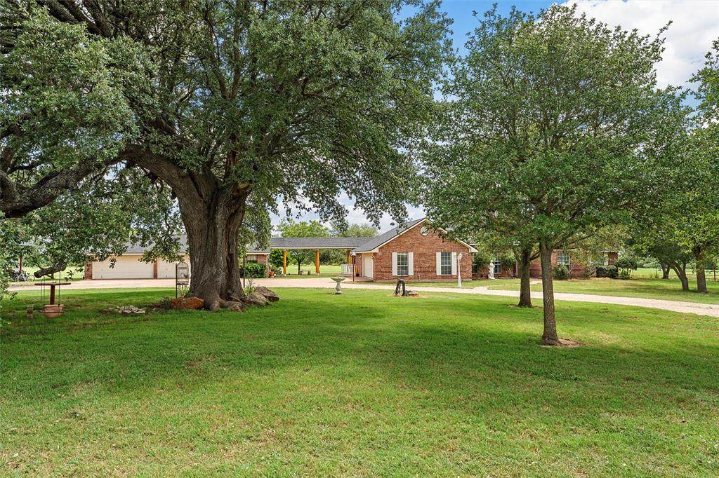 654 County Road 473 - Photo 1