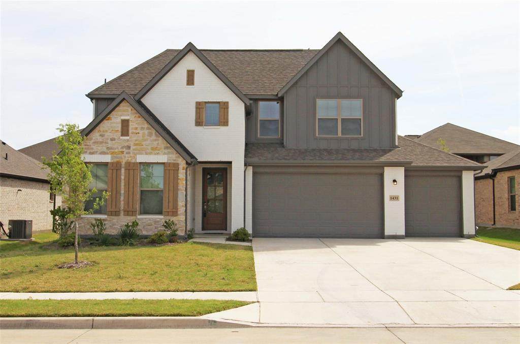 1431 Golden Meadow Drive - Photo 1