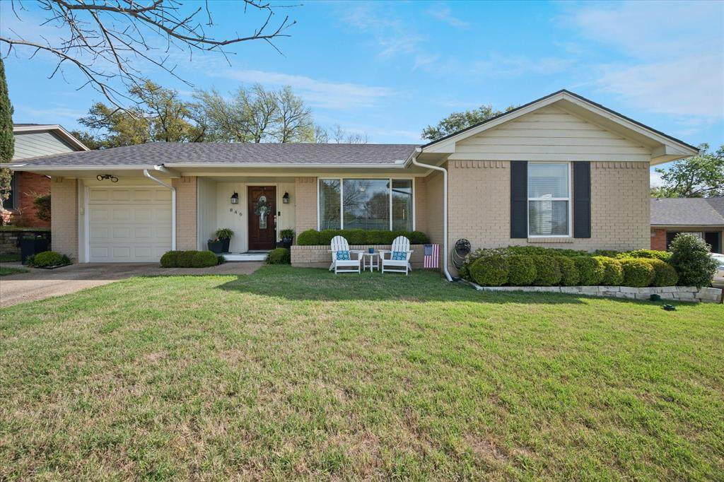 846 Peavy Road - Photo 1