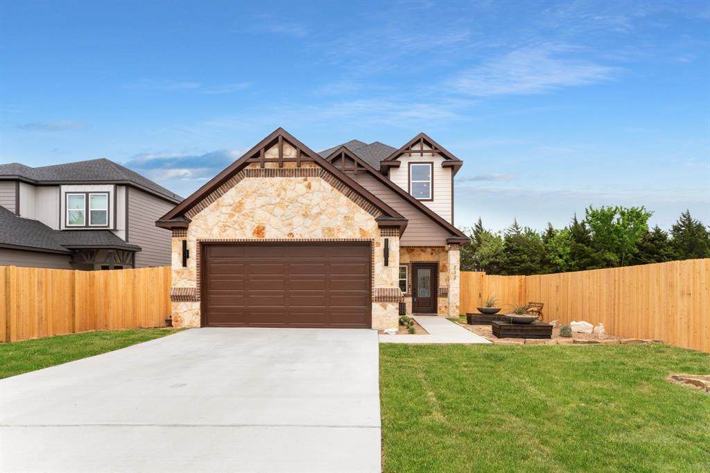 232 Hilltop Drive - Photo 1