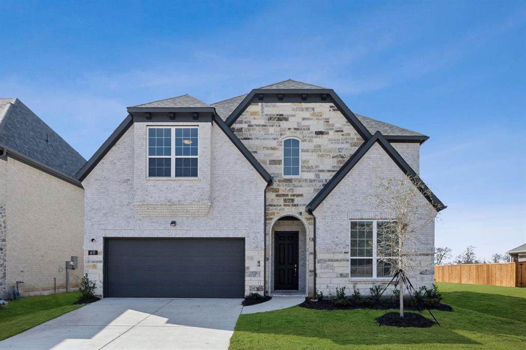 611 Parrino Parkway - Photo 1