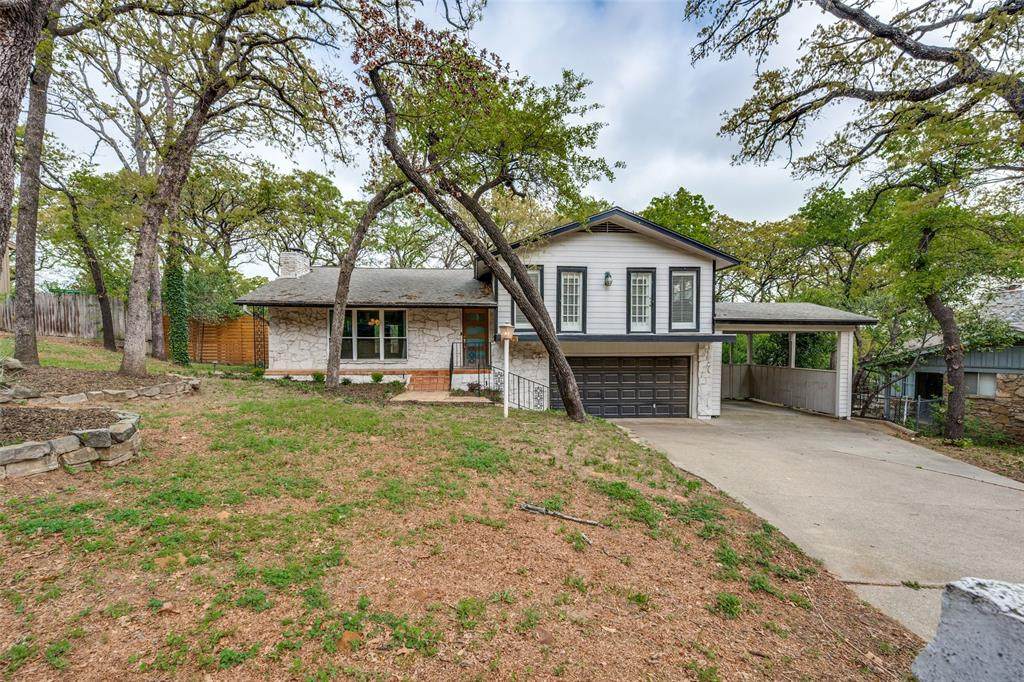 2705 Black Oak Lane - Photo 1