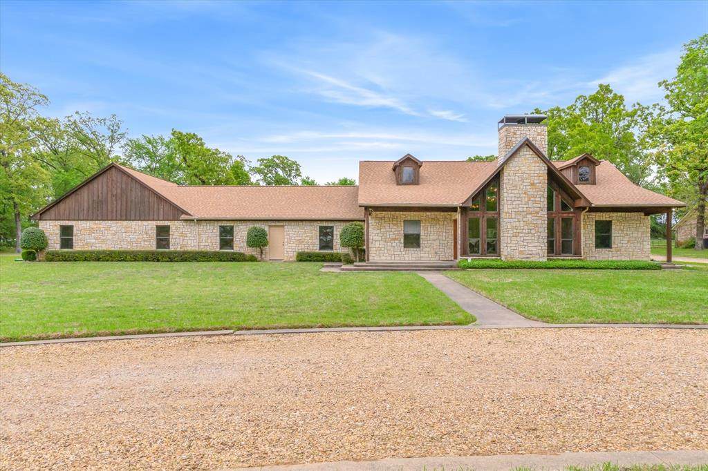 167 Vz County Road 4202 - Photo 1
