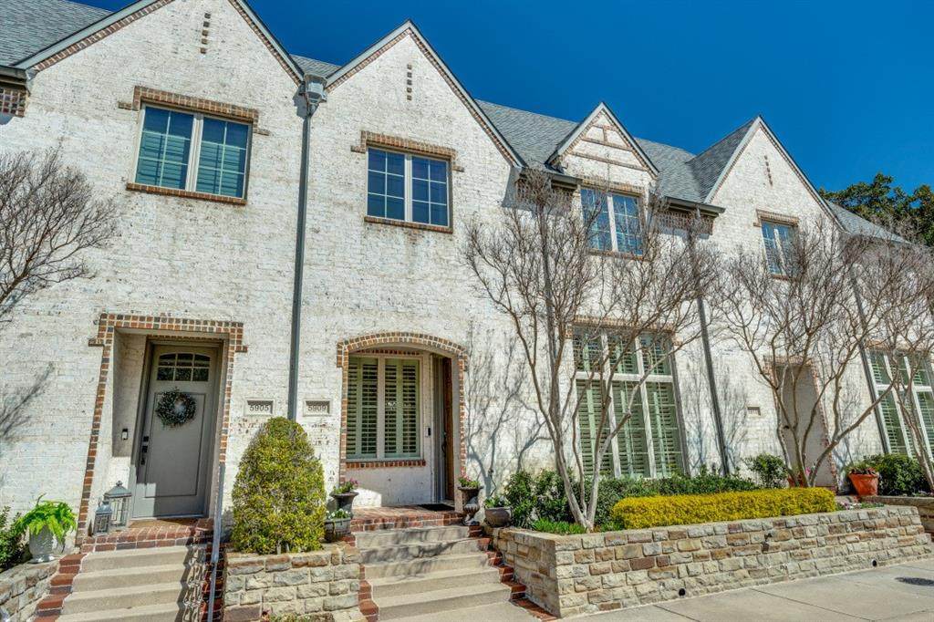 5909 Malmesbury Road - Photo 1
