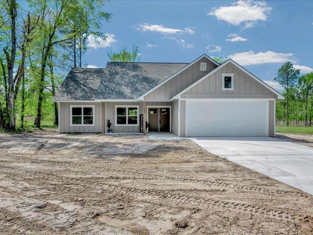 303 Schoolcraft Road - Photo 1