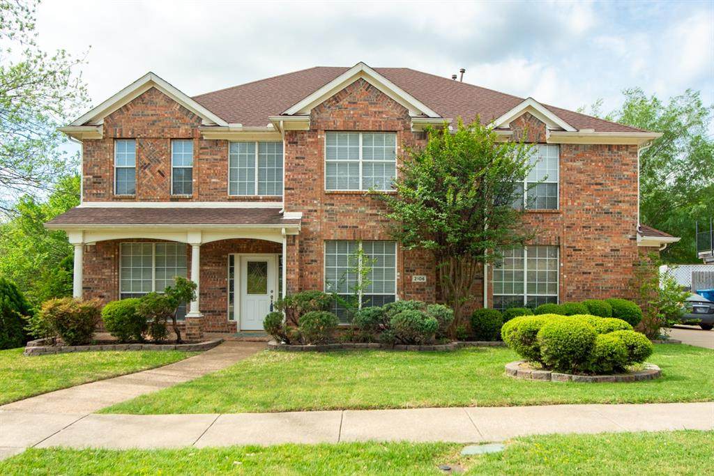 2106 Indian Trail - Photo 1