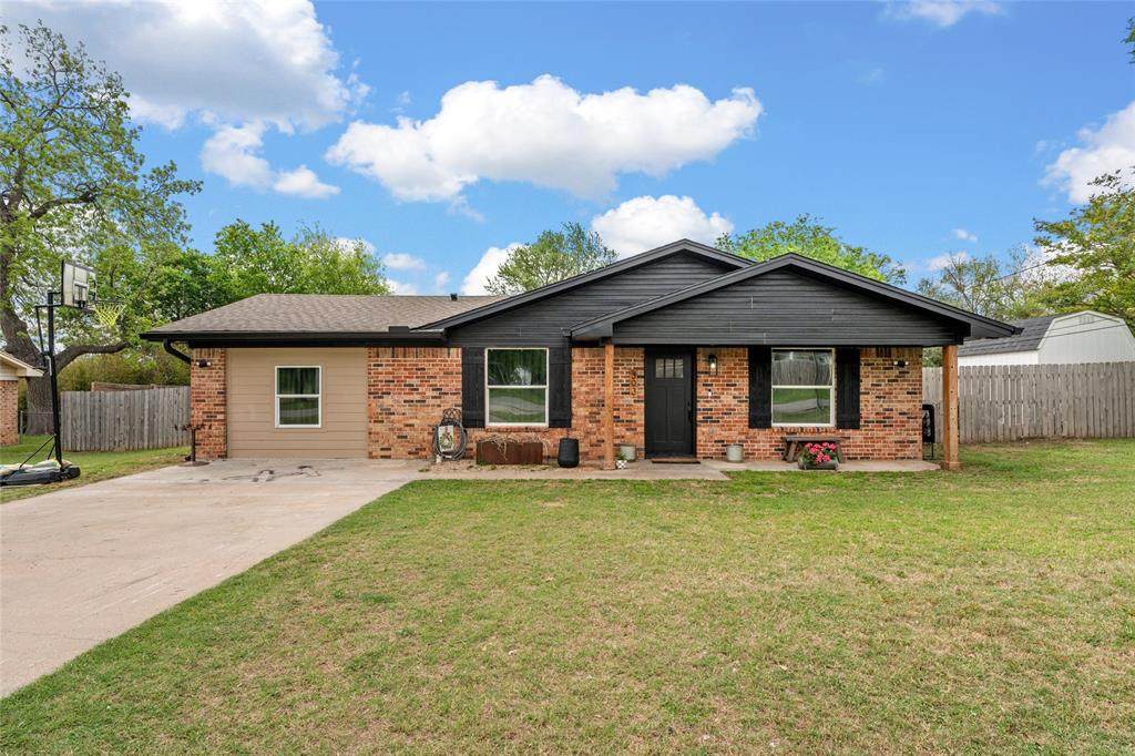 303 Karels Drive - Photo 1
