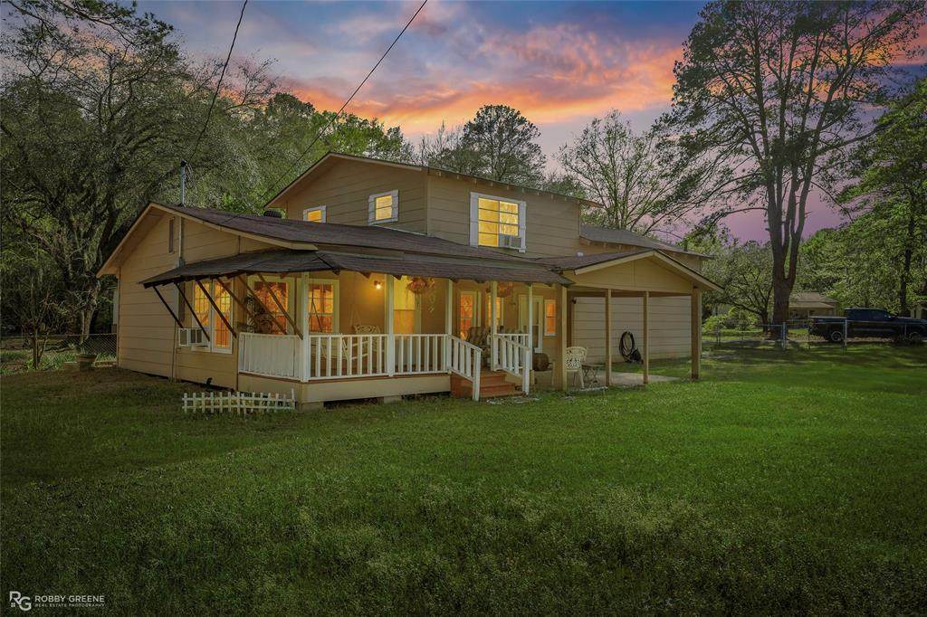 121 Willow Street - Photo 1