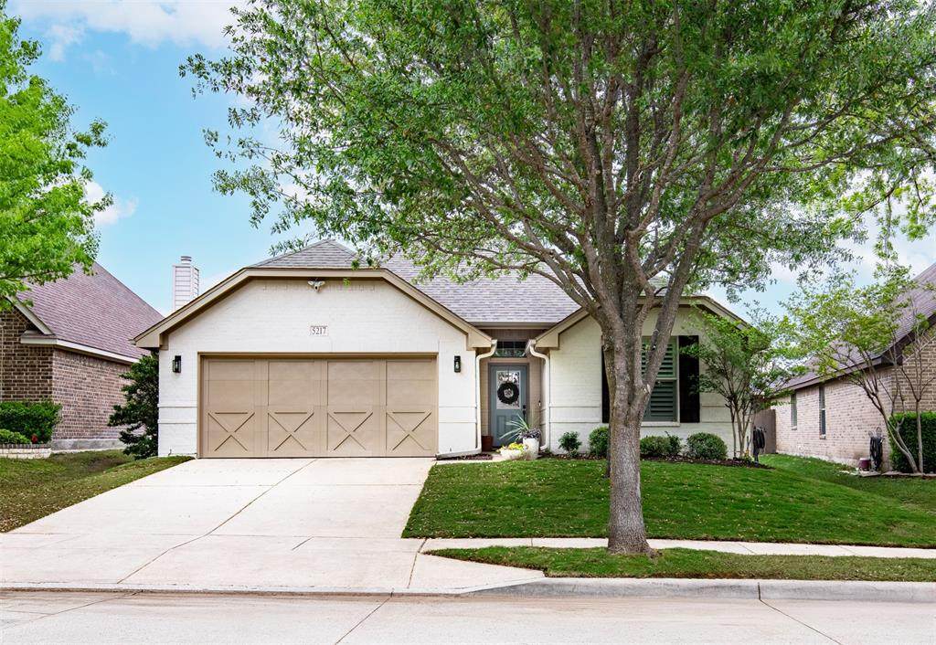 5217 Agave Way - Photo 1