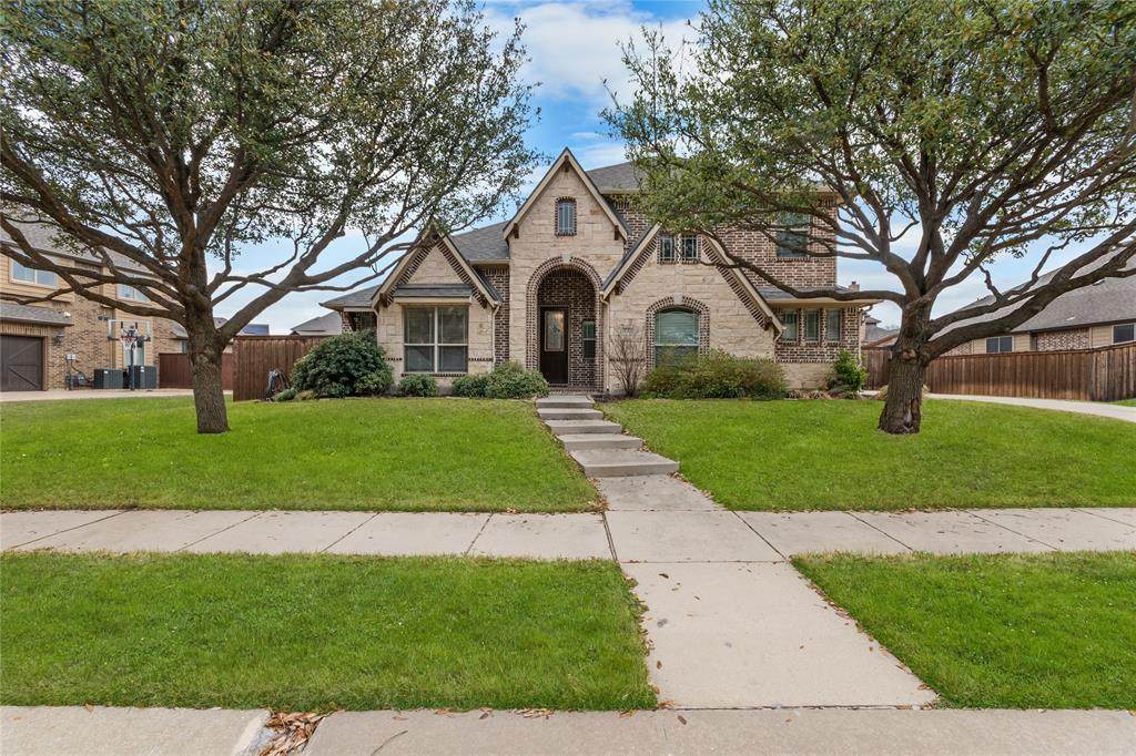 731 Buffalo Springs Drive - Photo 1