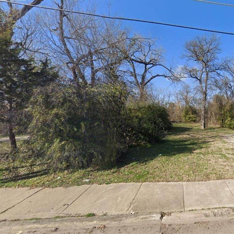 2509 Saint Clair Street - Photo 1