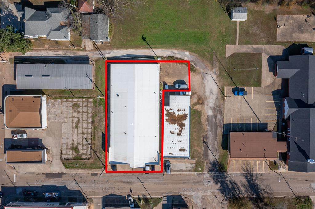 105 Locust Street - Photo 1