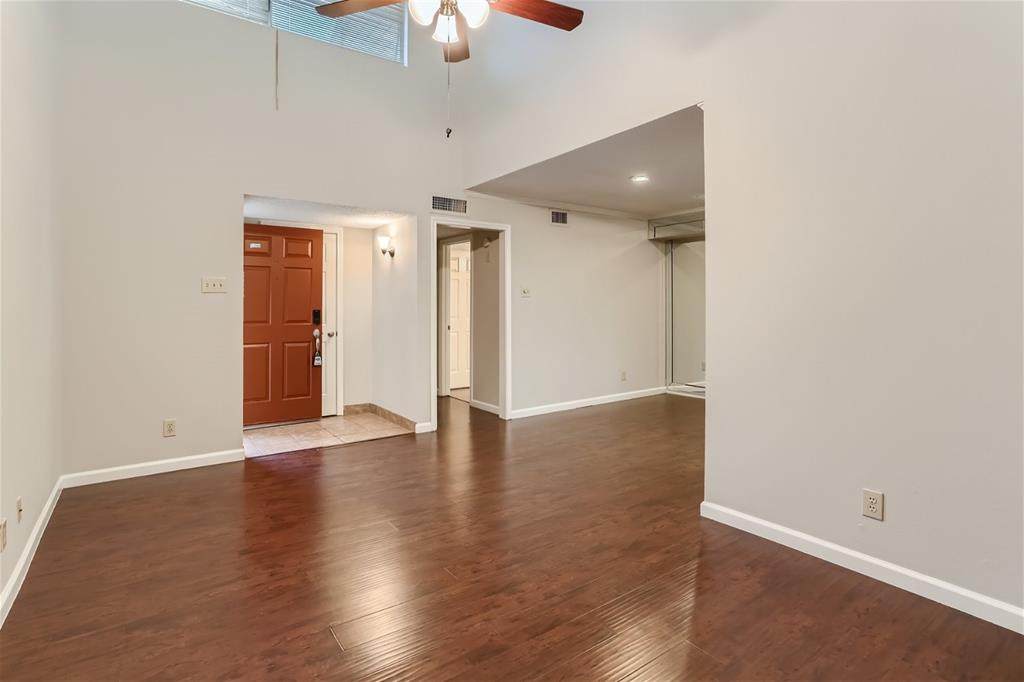 16301 Ledgemont Lane - Photo 1