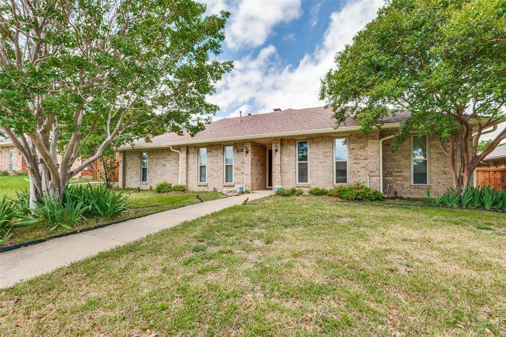 1513 Silverleaf Drive - Photo 1