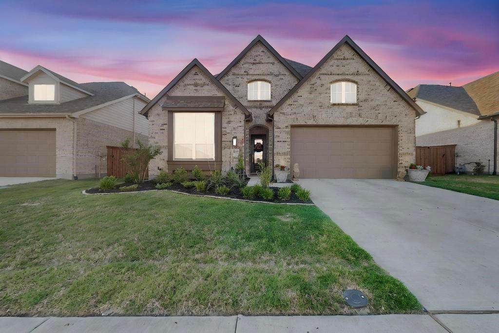 1033 Falls Rush Way - Photo 1
