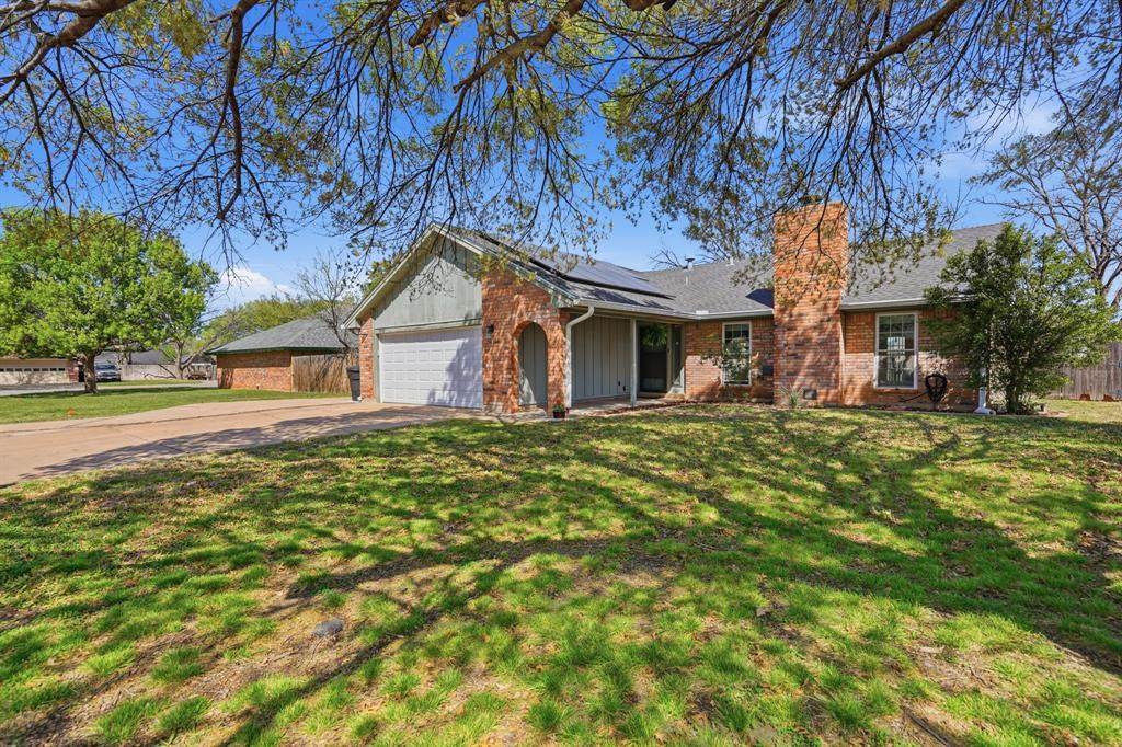 1949 Chimneywood Court - Photo 1