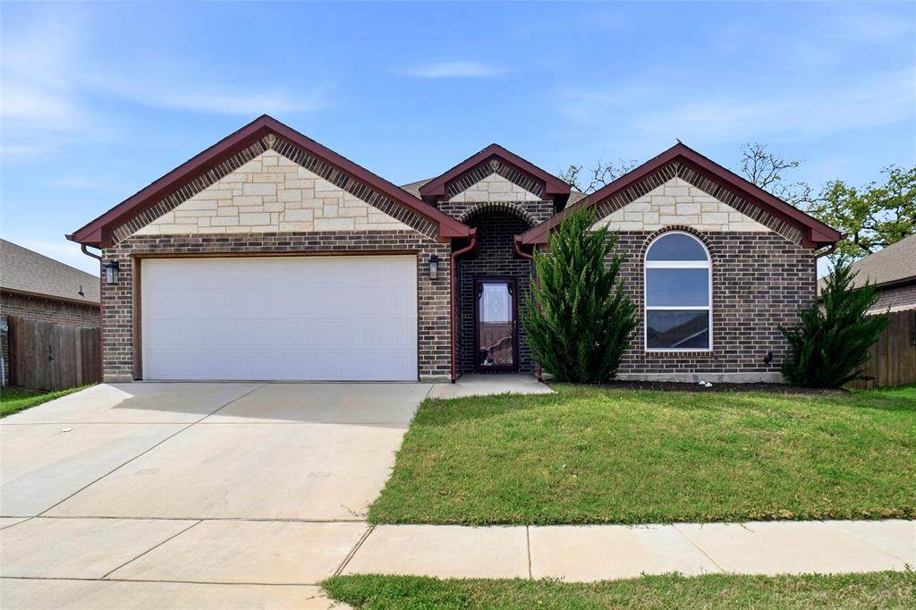 904 Avagail Avenue - Photo 1