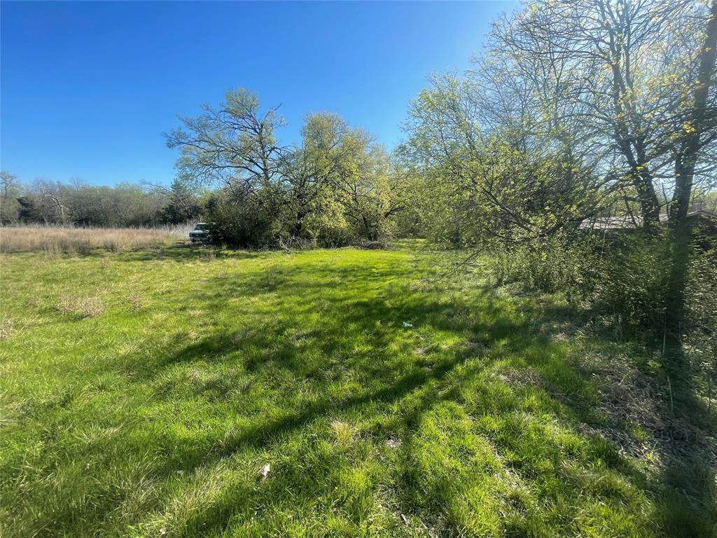 514 Roosevelt Avenue - Photo 1