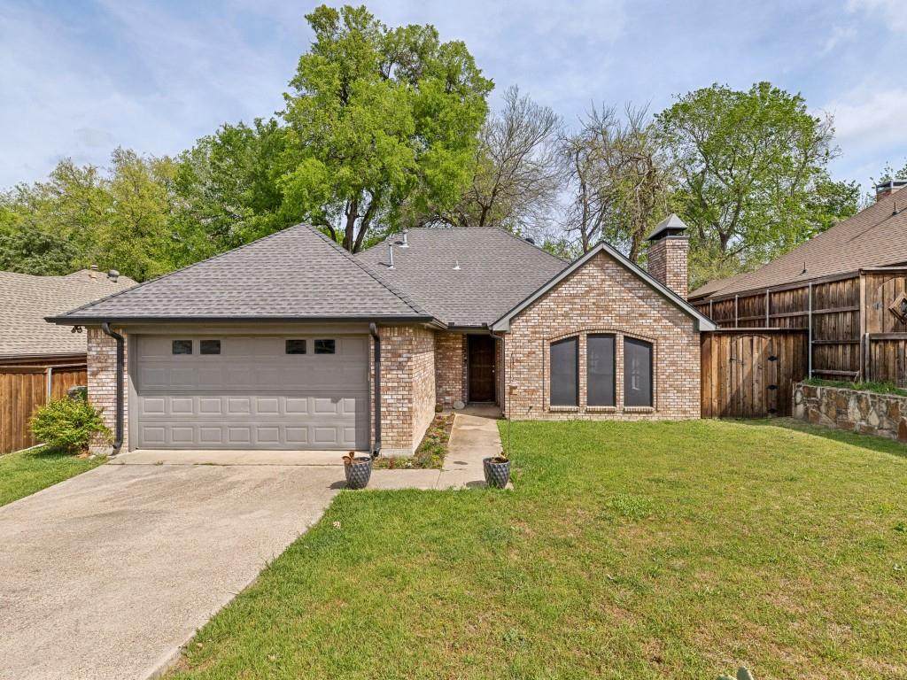 104 Park Circle - Photo 1