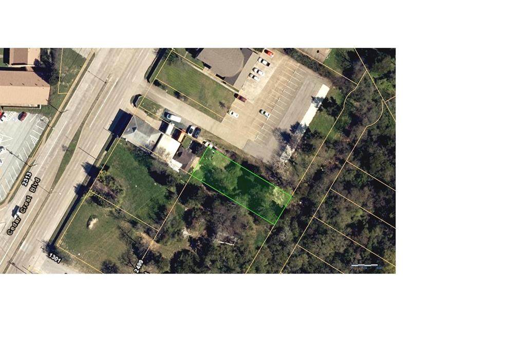 1323 Emily Street - Photo 1