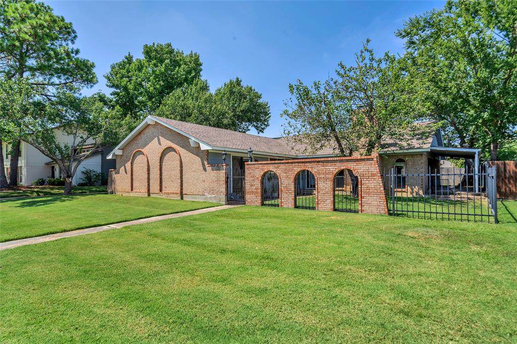 1382 Blue Teal Court - Photo 1