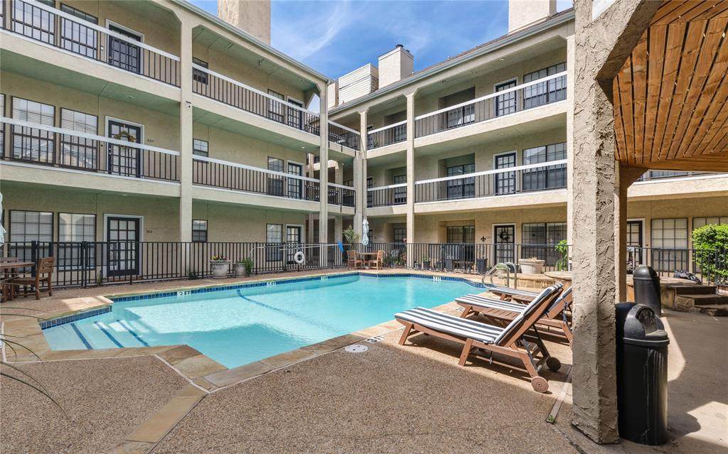 4800 Lovers Lane - Photo 1