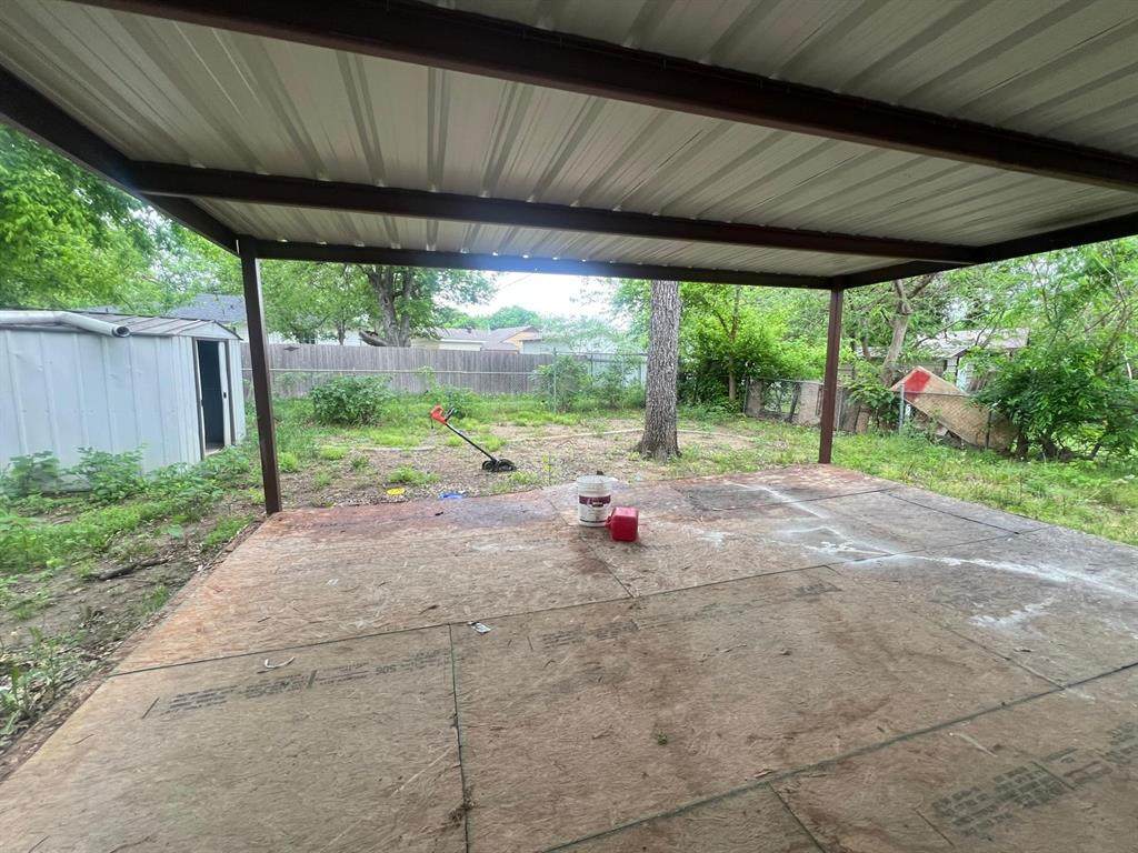 2032 Skillman Drive - Photo 1