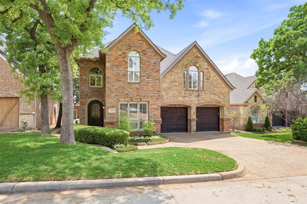 18 Jamie Court - Photo 1