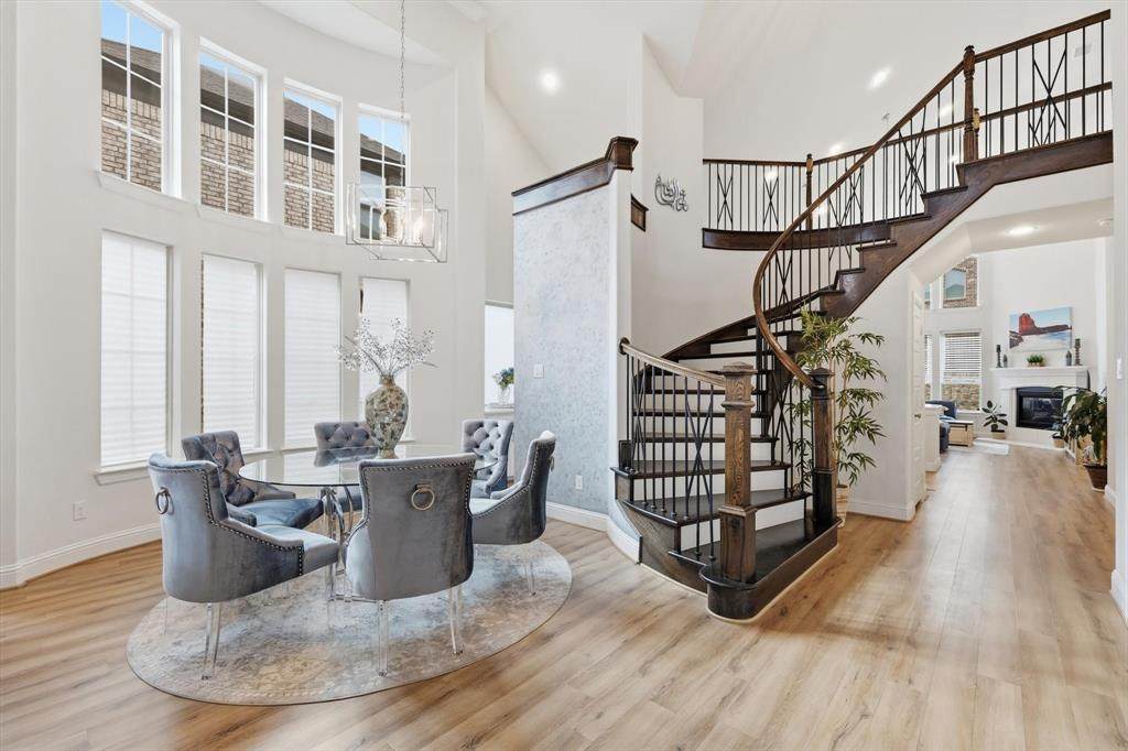 7800 Choctaw Lane - Photo 1