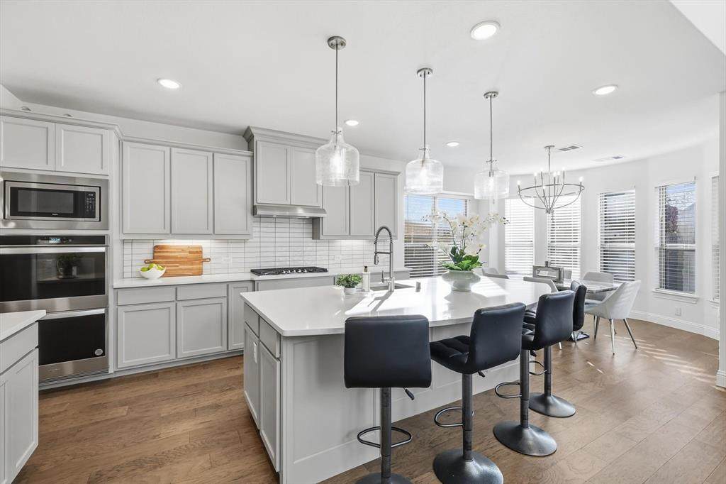 1429 14th Street - Photo 1