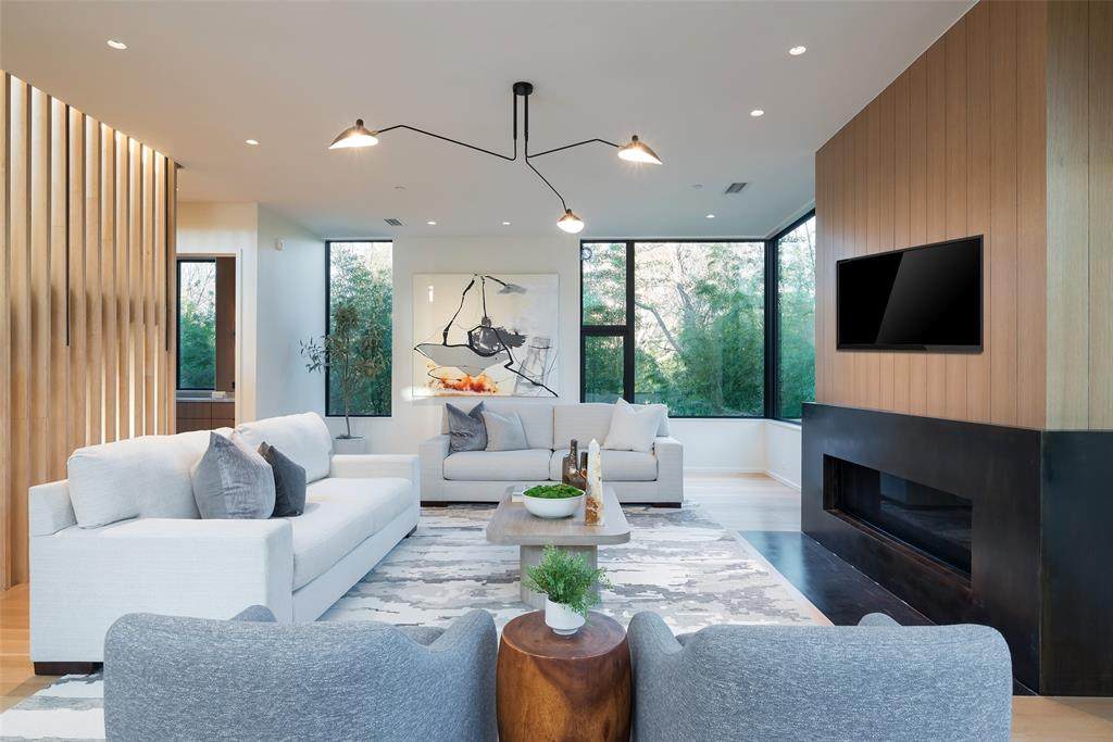 3503 Edgewater Street - Photo 1