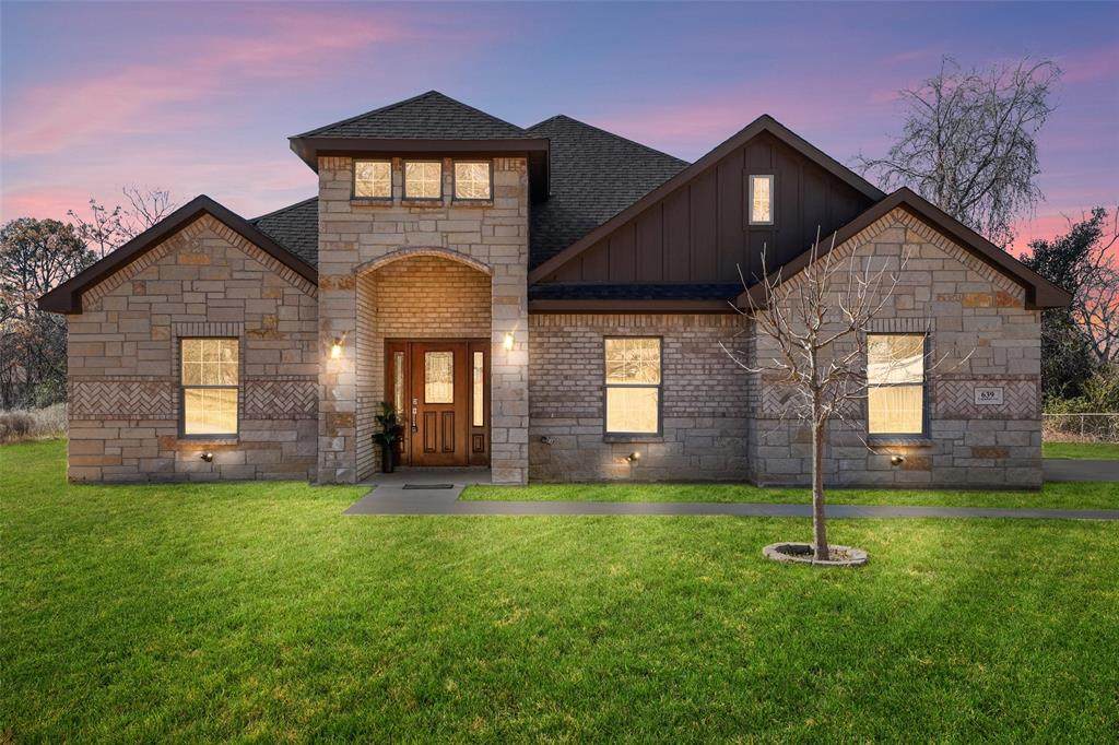 639 Legendary Lane - Photo 1