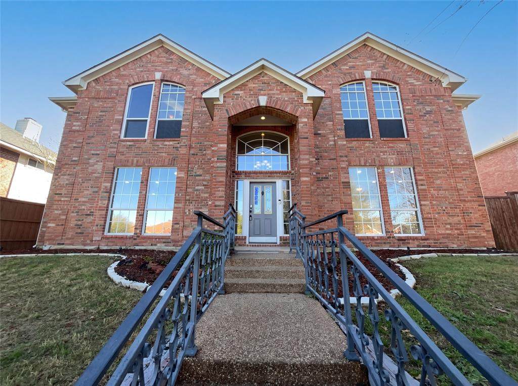 2406 Manchester Drive - Photo 1