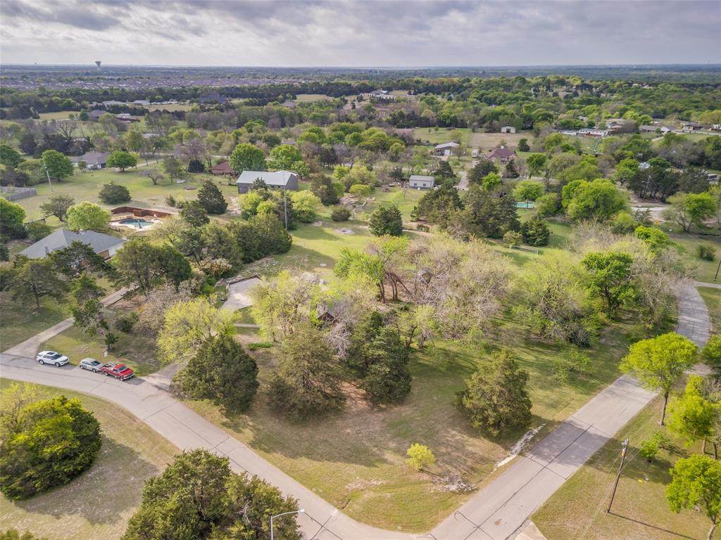305 Cedar Hill Circle - Photo 1