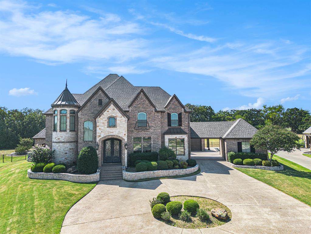 6909 Heritage Oaks Drive - Photo 1
