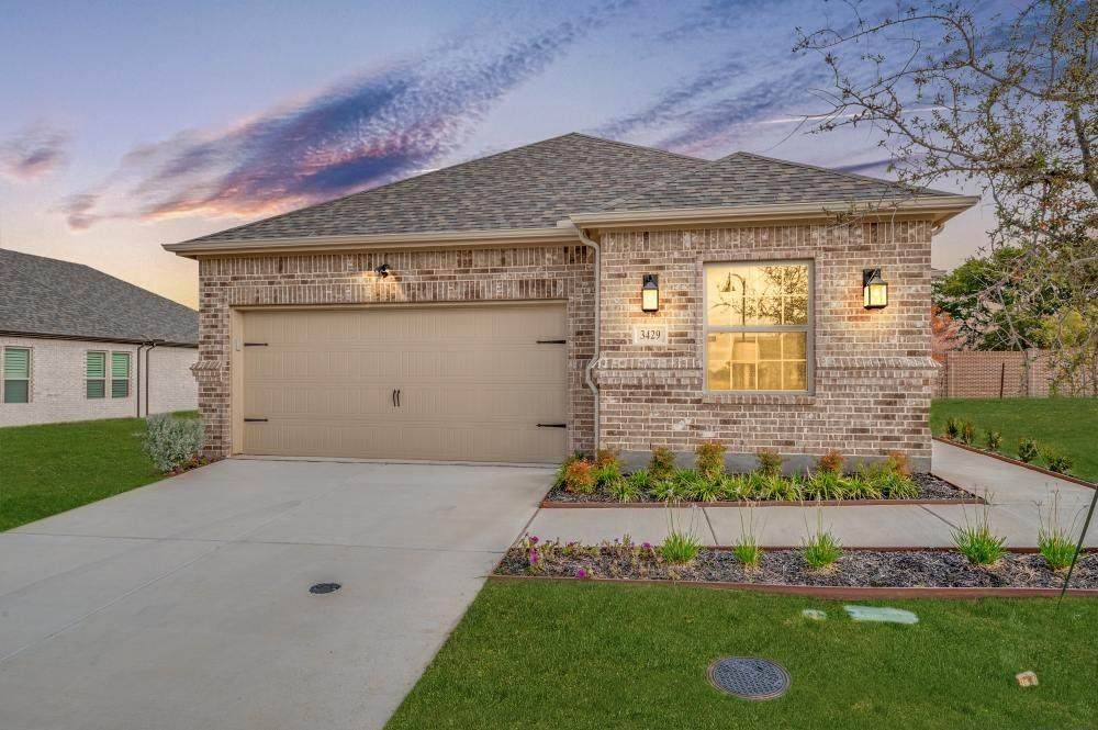 3429 Esplanade Drive - Photo 1