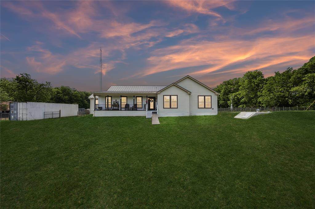 579 County Road 5005 - Photo 1